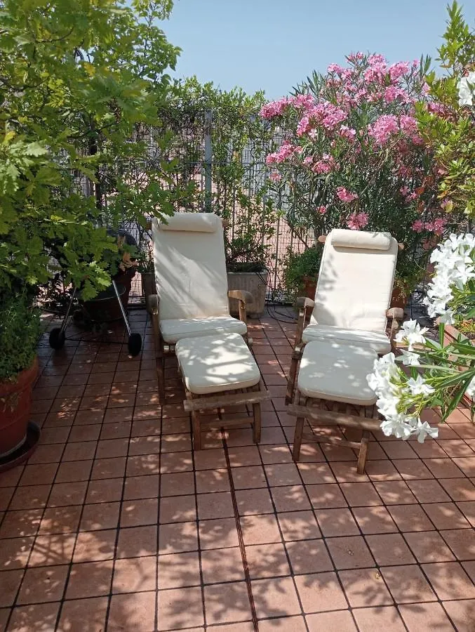 Apartment Ferienwohnung Il Giardino Sui Tetti Bologna